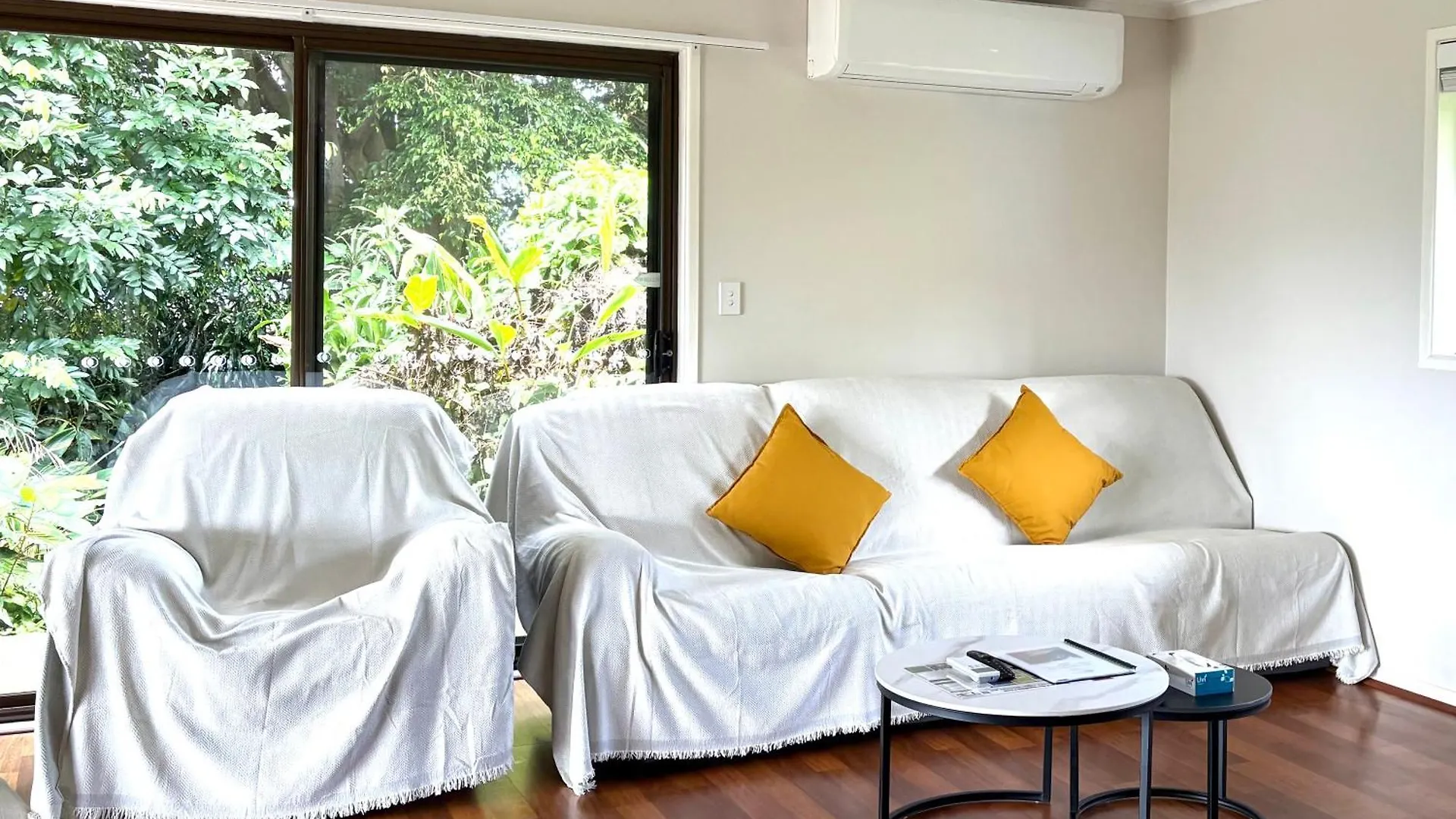 Maleny Terrace Cottages מוטל